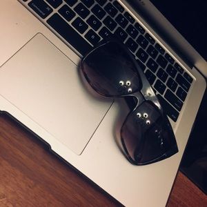 Tortoise Shell Sunnies